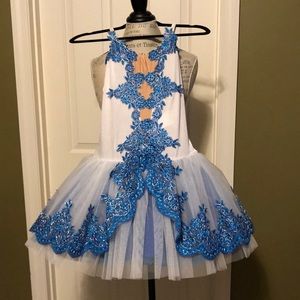 Dance costume